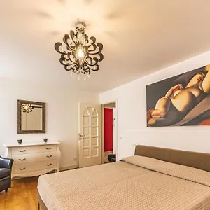 https://ca-emma-san-marco-canal-view.hotelslidodijesolo.com